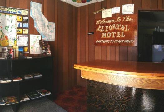 El Portal Motel Beatty Kültér fotó